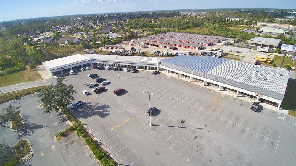 Gilberg's Plaza: 2495 Martin Luther King Jr Blvd, Panama City, FL 32405